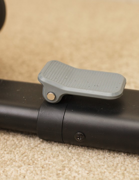 Wahoo Kickr Rollr wheel base adjuster clamp